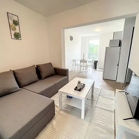 Appartement Station 173 C Bruxelles-Charleroi-Airport Extérieur photo