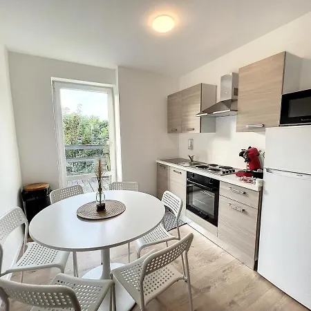 Appartement Station 173 C Bruxelles-Charleroi-Airport Extérieur photo